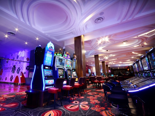 赌场建筑施工图资料下载-巴拿马SORTIS酒店赌场兼水疗馆