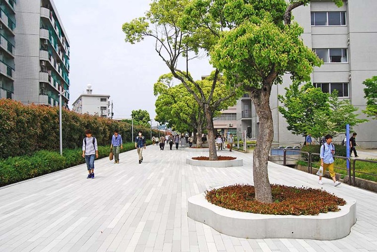 日本九州产业大学景观设计外部街-日本九州产业大学景观设计第9张图片