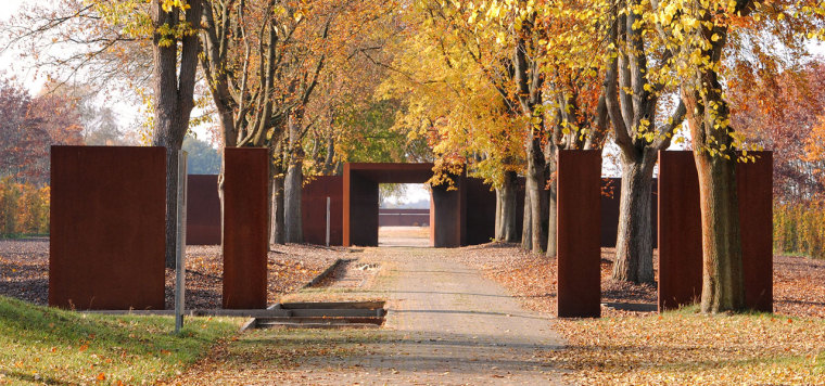 伊斯特维根集中营纪念景观外部实-伊斯特维根集中营纪念景观第3张图片