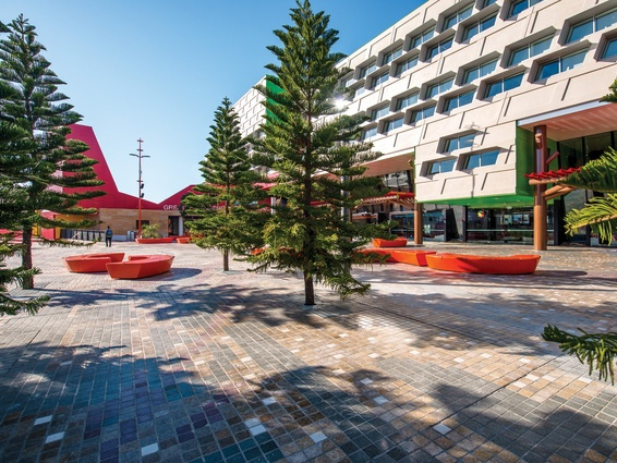 澳大利亚Ryde市民中心资料下载-墨尔本市民广场