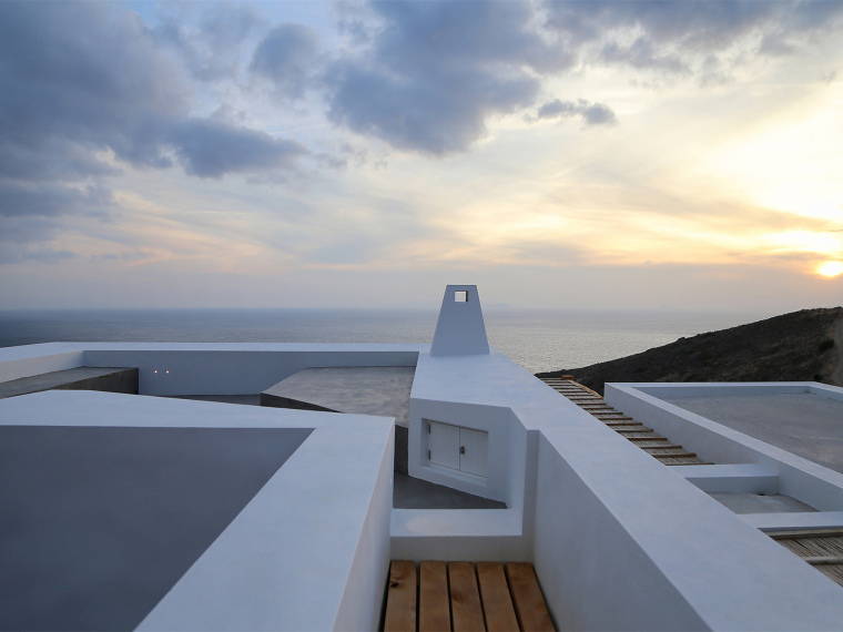 希腊麦加拉别墅资料下载-希腊锡罗斯岛避暑别墅