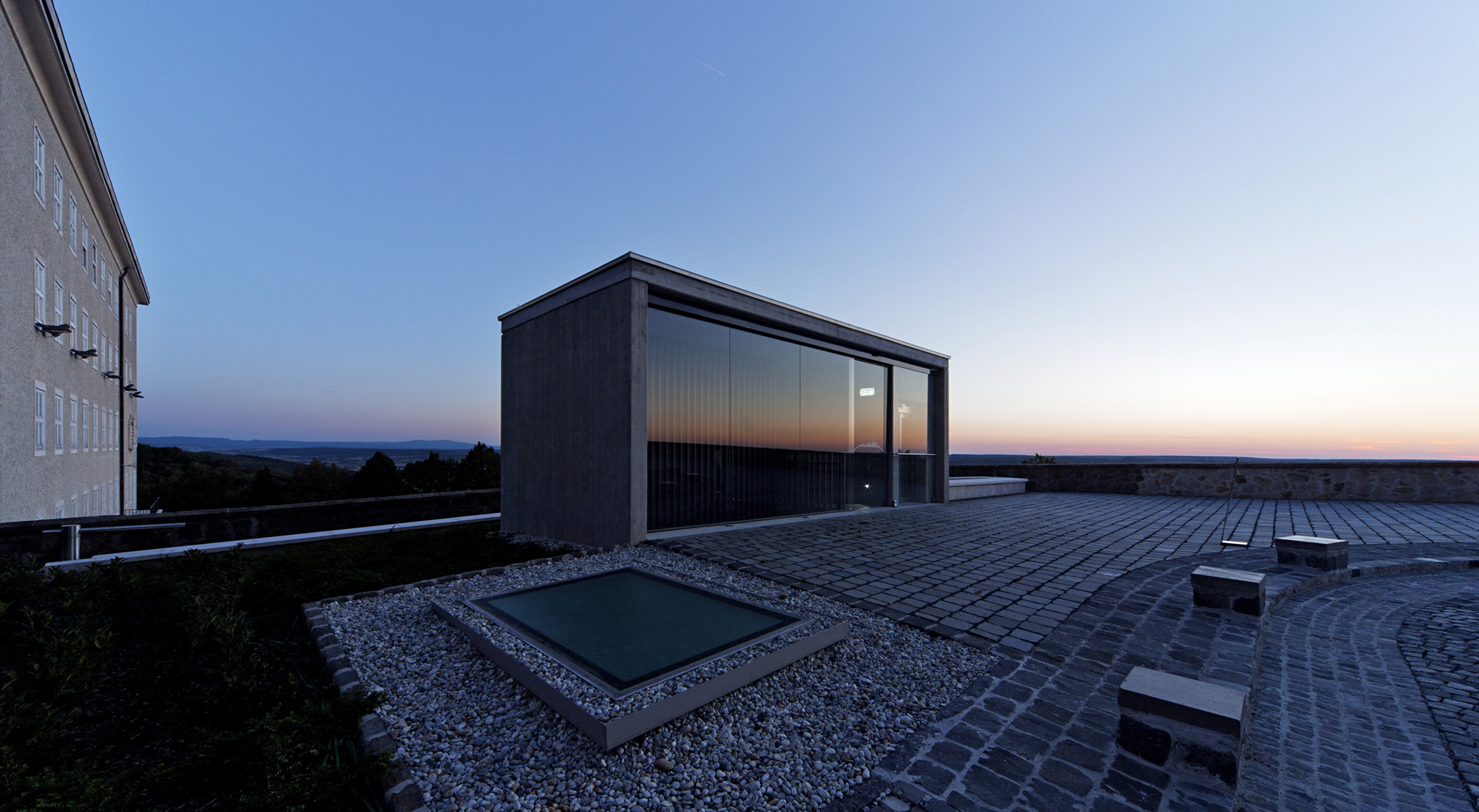 匈牙利benedictine修道院新访客入口