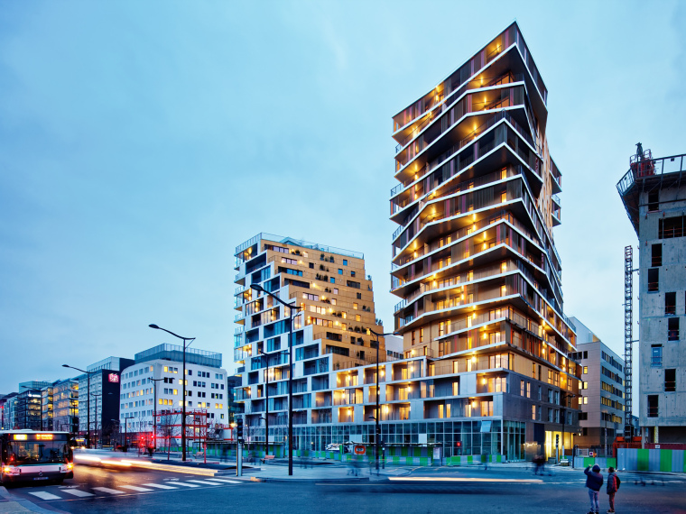 单元设计法住宅资料下载-法国巴黎公寓楼