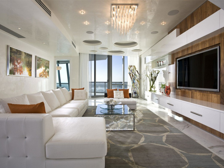 迈阿密海滩的豪华公寓资料下载-美国翡翠海洋2号顶层公寓