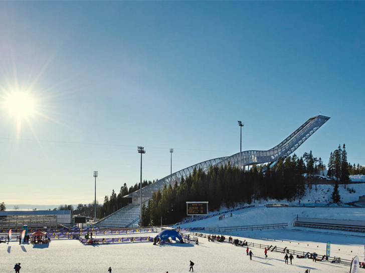 滑雪跳台资料下载-挪威霍尔门考伦山跳台滑雪场改造