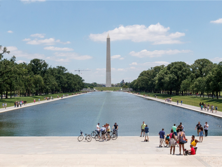 饮水过滤池做法资料下载-美国林肯纪念公园景观及倒影池