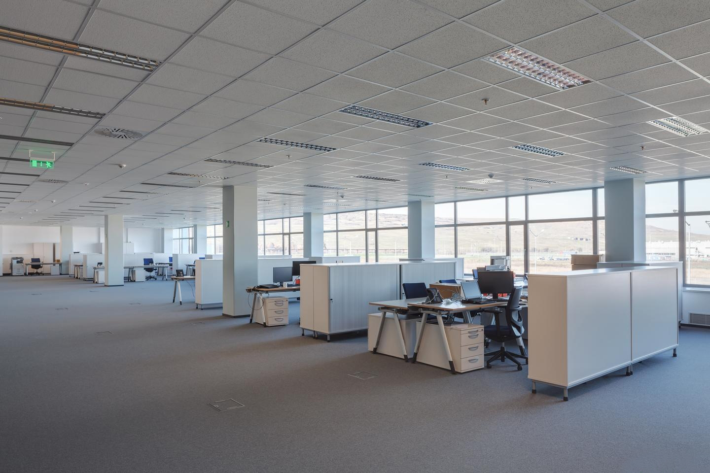 罗马尼亚博世集团工业园区内部茶水间实景图