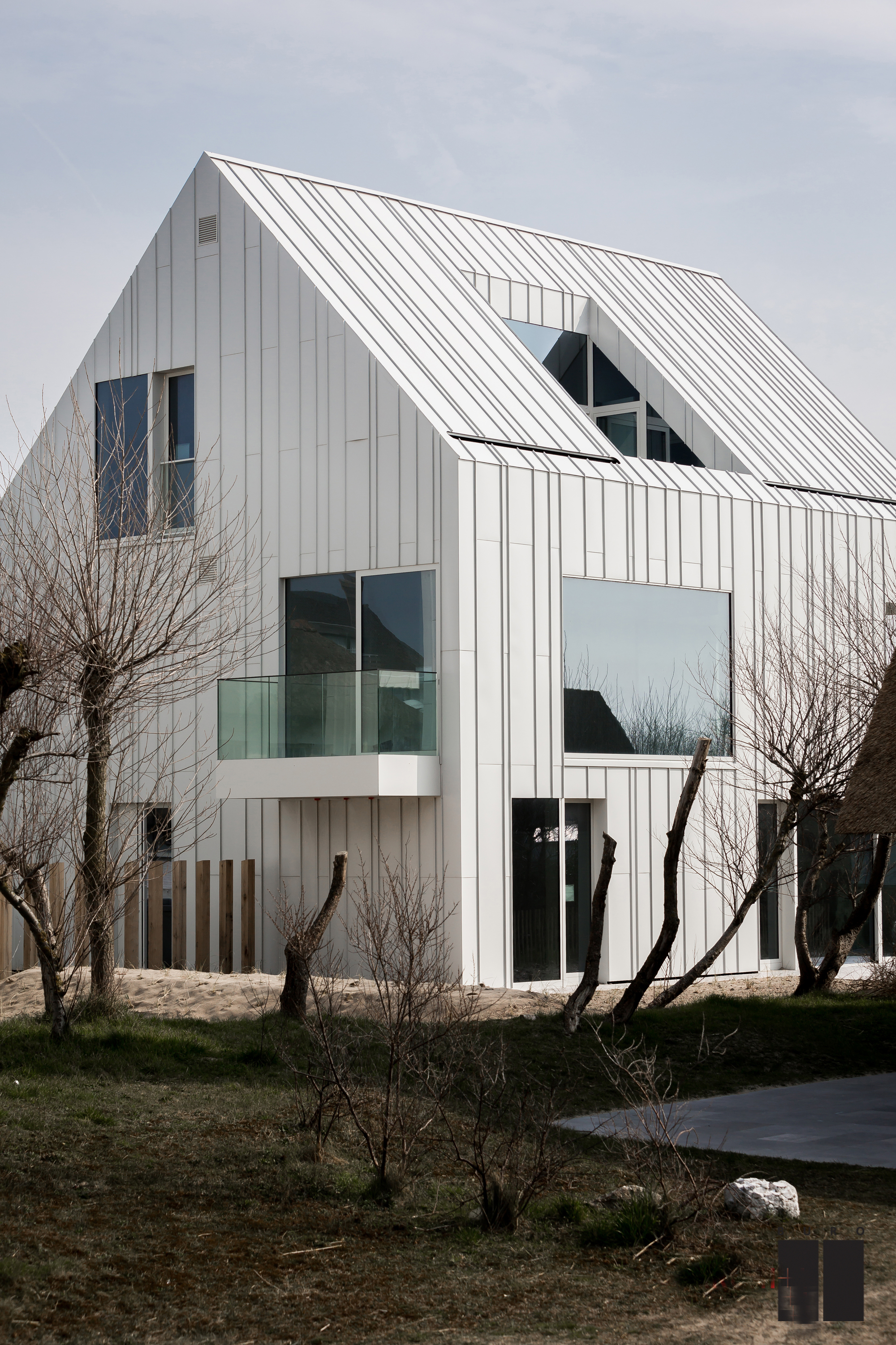 比利时oostduinkerke住宅楼-ya920725-居住建筑案例-筑龙建筑设计论坛