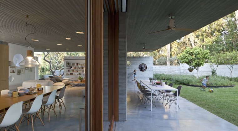 以色列建筑师的别墅之庭院实景图-以色列建筑师的别墅第9张图片