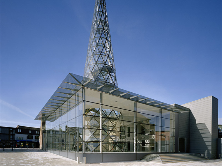 su落地玻璃资料下载-比利时现代玻璃艺术中心