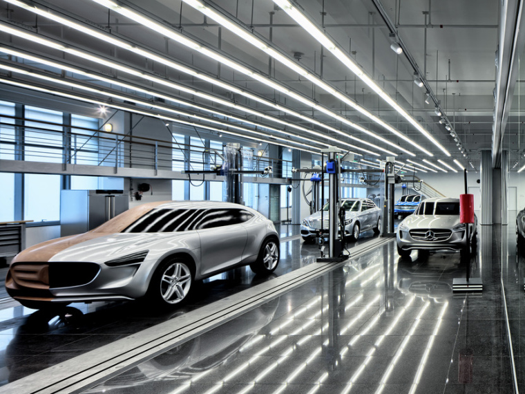 CAD汽车模型图资料下载-北京奔驰高级设计中心