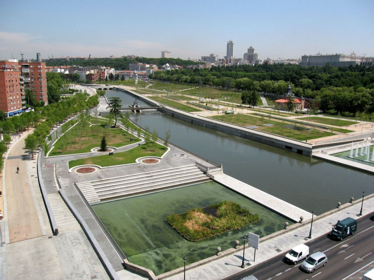 公园基础设施改造资料下载-西班牙线型公园的改造