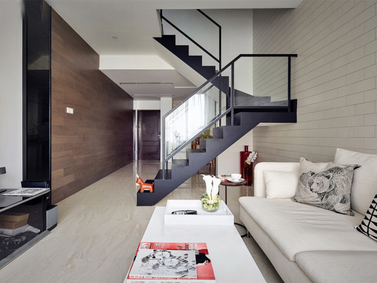 Loft住宅空间CAD资料下载-南京纯粹的Loft空间住宅