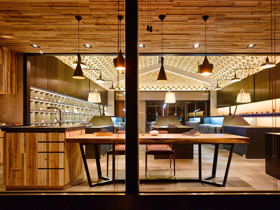 太晚林茂森茶行