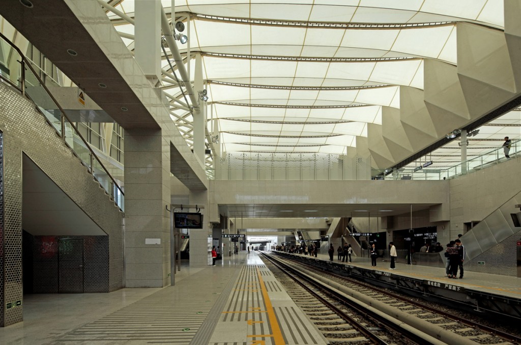 北京地铁昌平线西二旗站