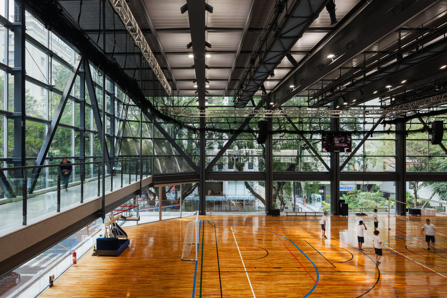 巴西so luís运动艺术体育馆内部实景图