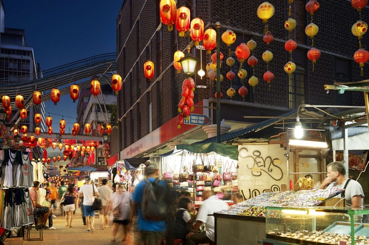 吉隆坡灯笼酒店外部夜景实景图-吉隆坡灯笼酒店第6张图片