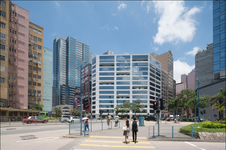 办公楼展示样板区域施工图资料下载-香港旧工厂转化的玻璃办公楼