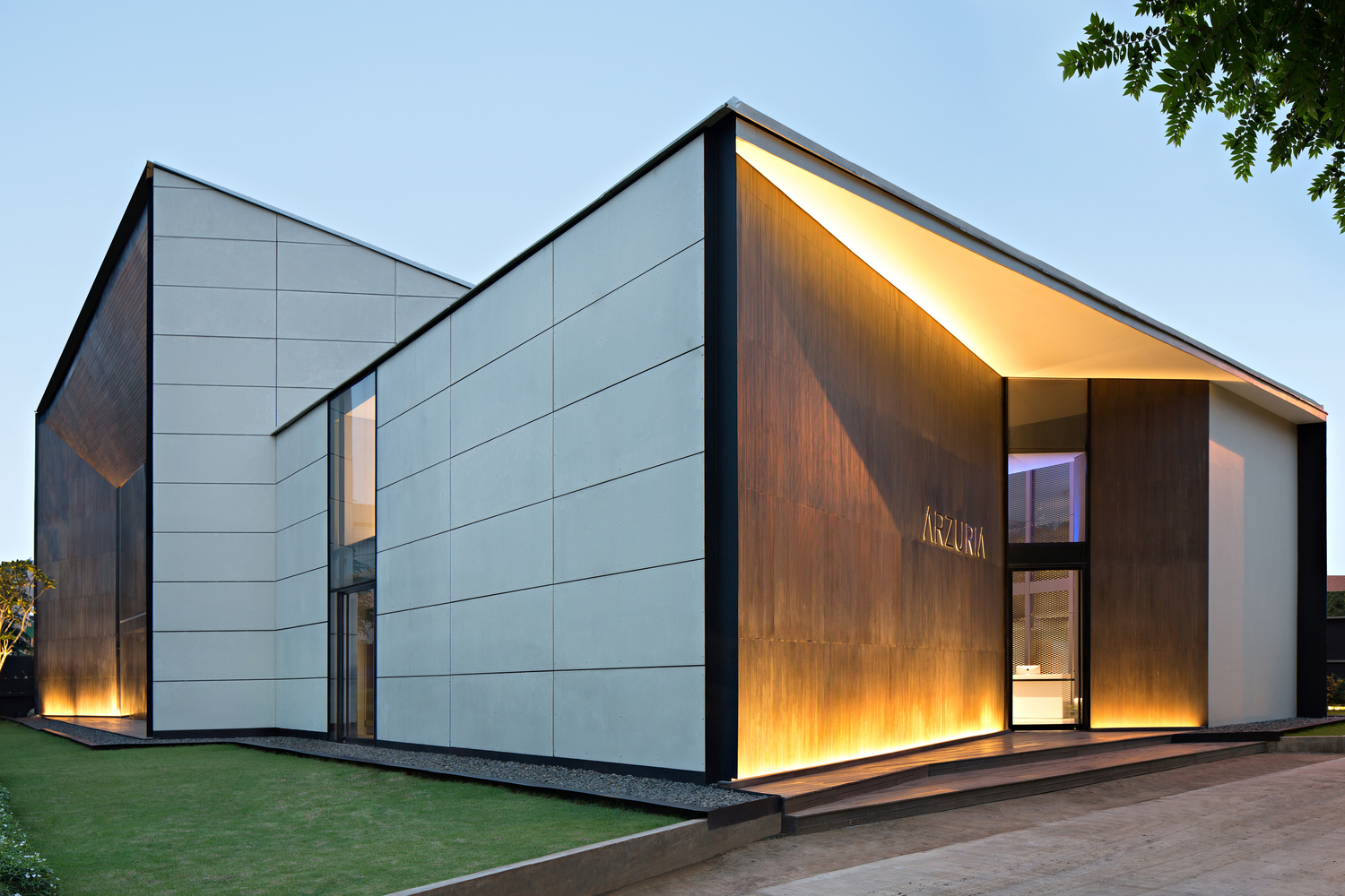 印尼arzuria售楼大厅-商业建筑案例-筑龙建筑设计论坛