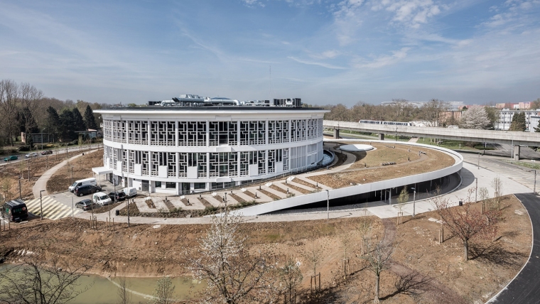 法国里尔大学图书馆扩建外部实景-法国里尔大学图书馆扩建第6张图片