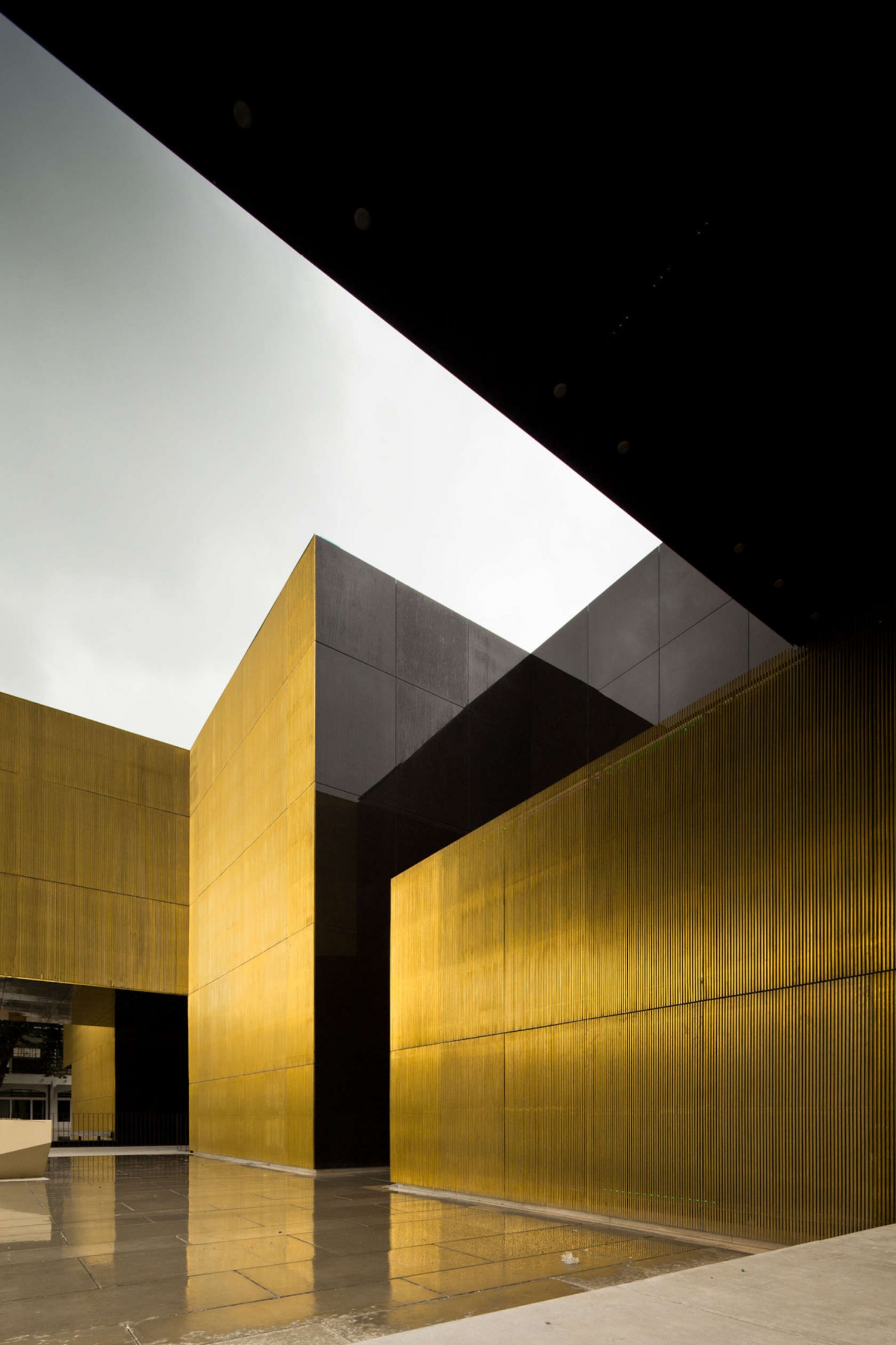 葡萄牙艺术创意广场-公共设施建筑案例-筑龙建筑设计论坛