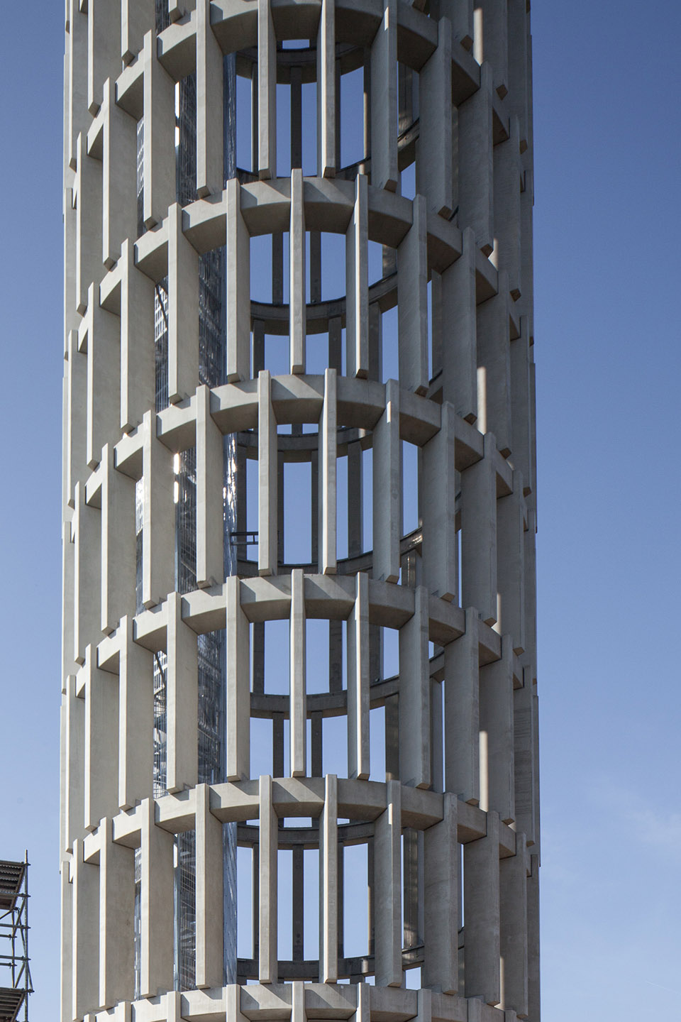 法国校园之中的象牙塔-教育建筑案例-筑龙建筑设计论坛