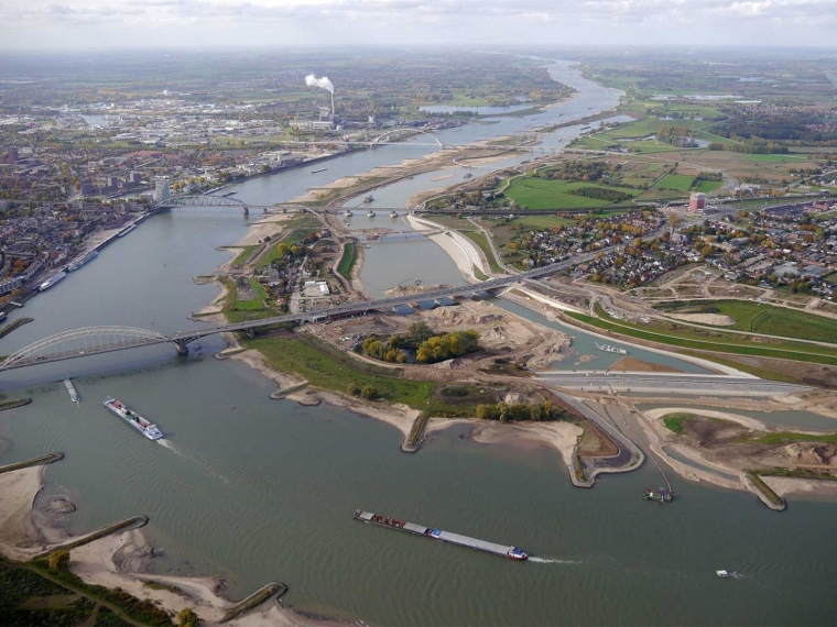 河流景观改造案例资料下载-荷兰Waal河流及其周边环境的改造