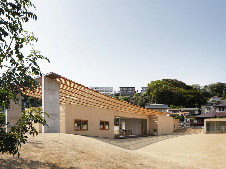 Kai住宅资料下载-日本Double Roof住宅