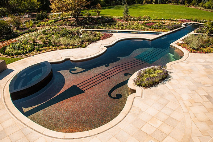 美国瓦里小提琴状泳池景观外部实-美国瓦里小提琴状泳池景观第2张图片