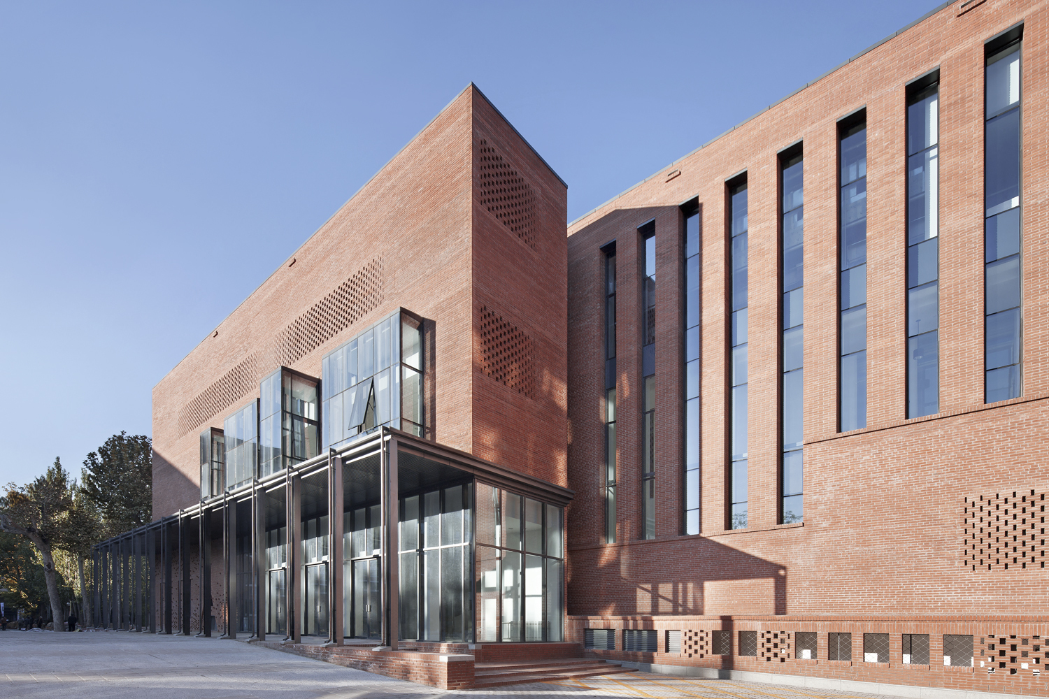 北京清华大学中央食堂-教育建筑案例-筑龙建筑设计论坛