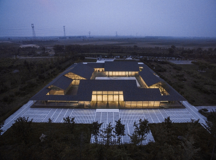 唐山有机农场外部夜景实景图-唐山有机农场第10张图片