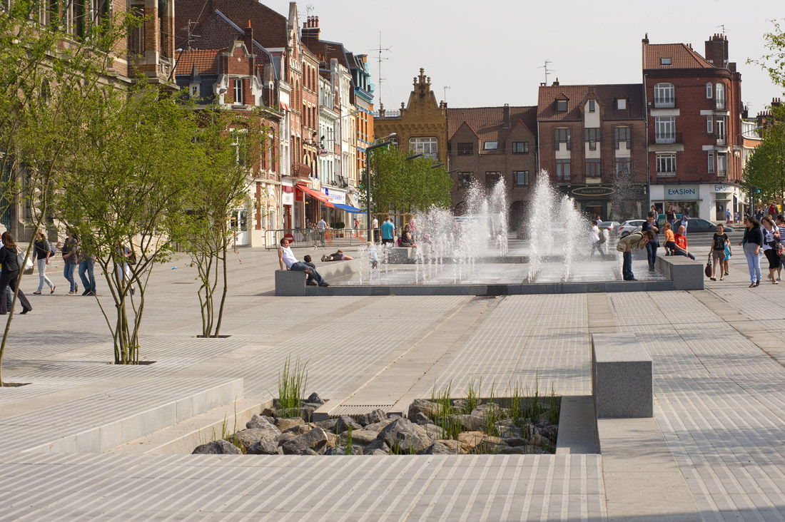 法国armentieres小镇广场