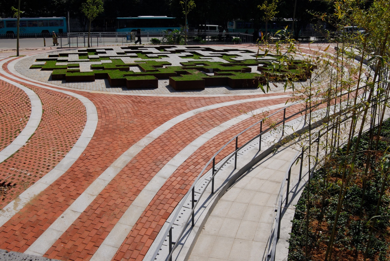 深圳笋岗中心广场-广场案例-筑龙园林景观论坛