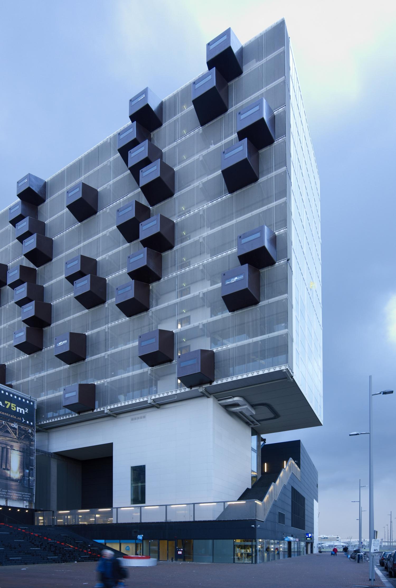 [经典案例分享]荷兰4b艺术中心-建筑方案-筑龙建筑设计论坛