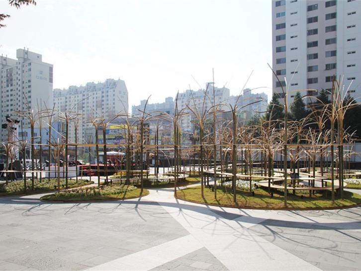 耐候钢板景观资料下载-韩国双年展rinbu竹制景观