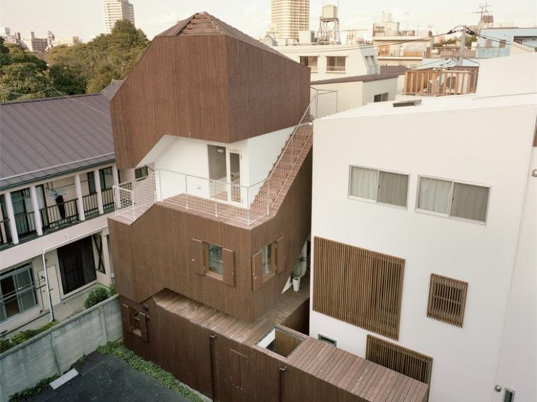 楼顶公寓资料下载-日本双螺旋公寓