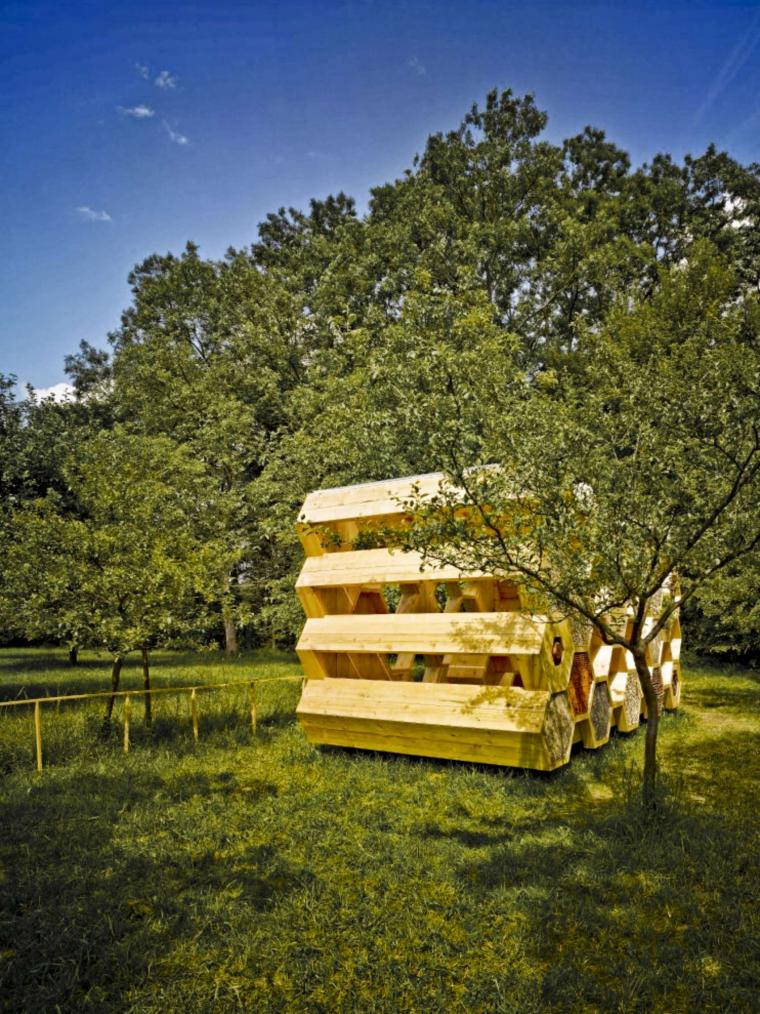 法国蜂巢装置-装置艺术案例-筑龙园林景观论坛