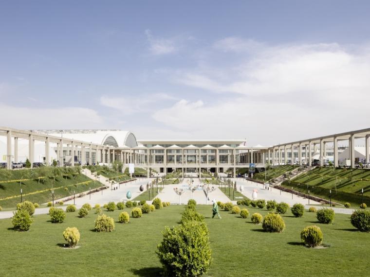 德黑兰建筑下沉式景观花园