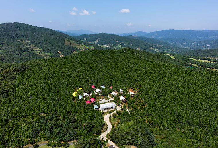 韩国极简豪华的高尔夫度假村