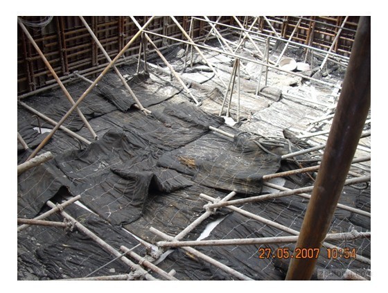 基础底板大体积混凝土方案资料下载-基础底板大体积混凝土施工技术总结