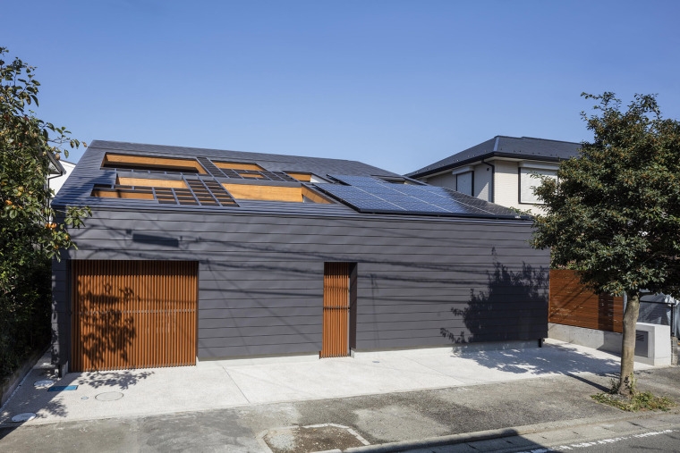 日本house住宅资料下载-日本荫蔽庭院住宅