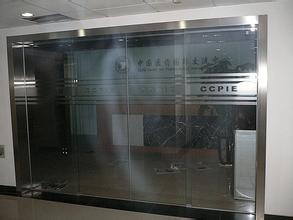 钢化玻璃墙cad资料下载-天津河北区安装玻璃门  安装钢化玻璃门