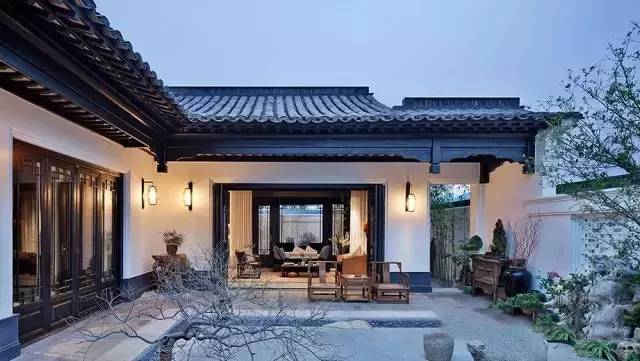中式亭台楼阁资料下载-以匠人之心，洗尽浮华之气——中式院子