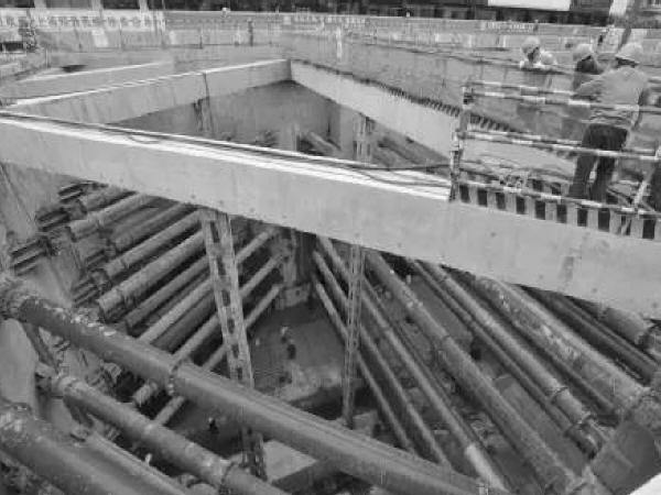 基坑灌注桩及钢板桩支护资料下载-基坑支护五大施工要点
