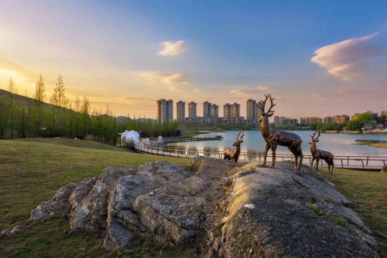 贵阳居住区资料下载-贵阳保利溪湖住宅景观