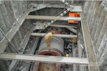 顶管工作井结构图集资料下载-应用SMW工法施工大型顶管工作坑围护结构