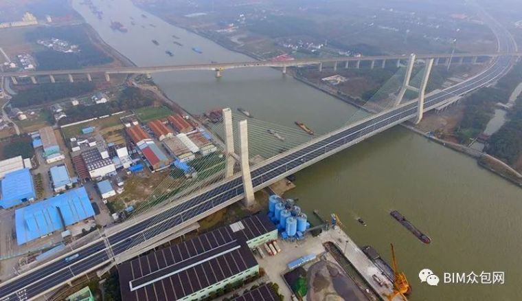 斜拉桥BIM资料下载-BIM技术在辰塔公路越黄浦江大桥项目中的应用