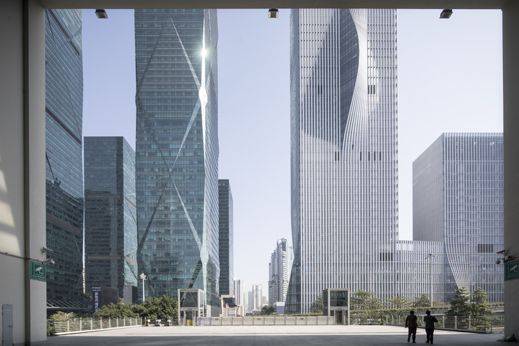 能源建筑竞赛资料下载-BIG深圳国际能源大厦，由远及近看“折纸”立面