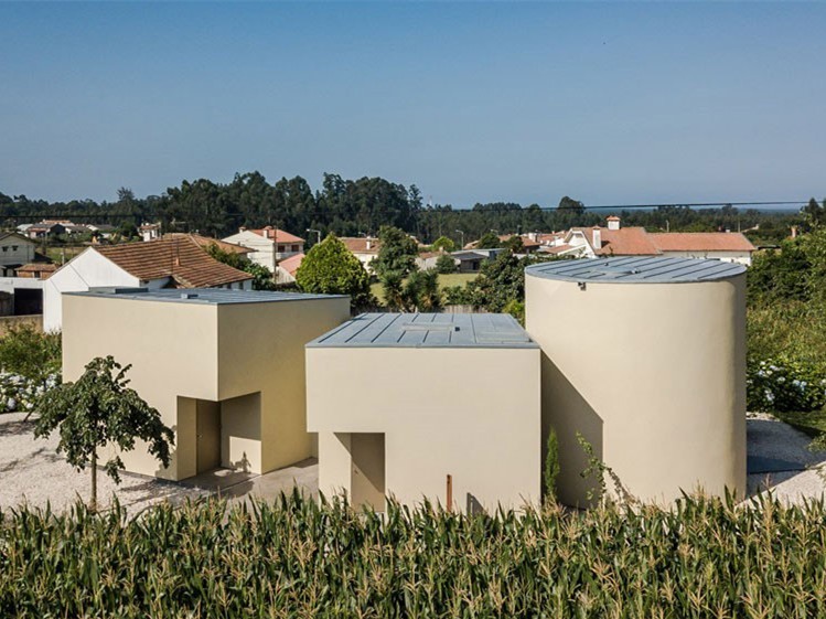 长方体建筑设计资料下载-葡萄牙NelsonResende建筑工作室