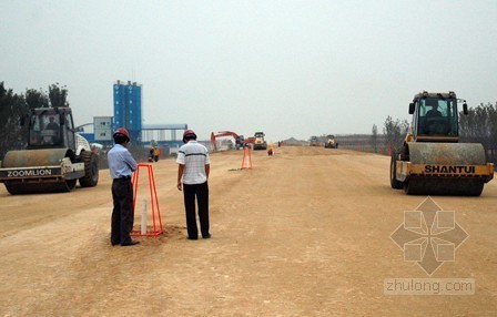 住宅施工精细化施工资料下载-公路路基施工精细化管理指南